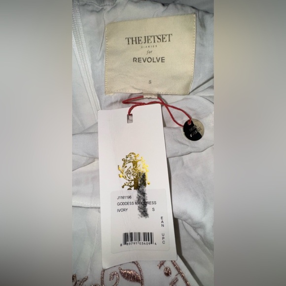 Revolve Goddess Maxi Dress in Ivory THE JETSET DIARIES Ivory. Size small NWT - Picture 16 of 16